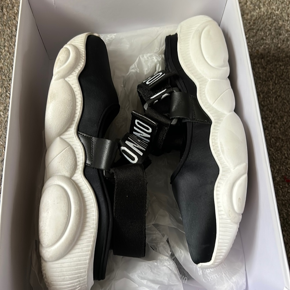 Moschino Teddy sneaker size eu 39